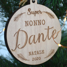 Carica l&#39;immagine nel visualizzatore di Gallery, Pallina di Natale &quot;Super&quot; in Plexiglass o Legno Personalizzata
